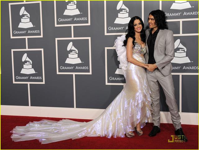 katy-perry-russell-brand-grammys-05_Small