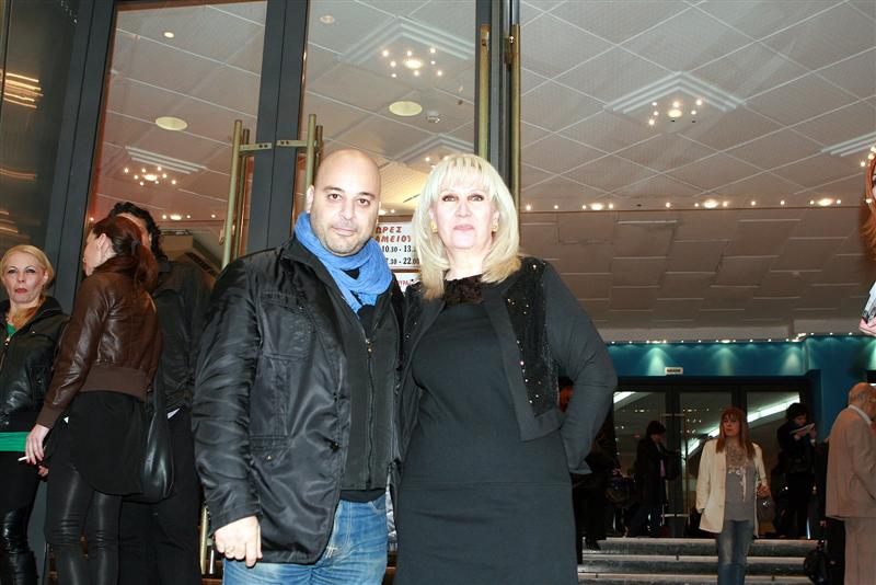 gynaikes_sta_prothyra_6_Medium