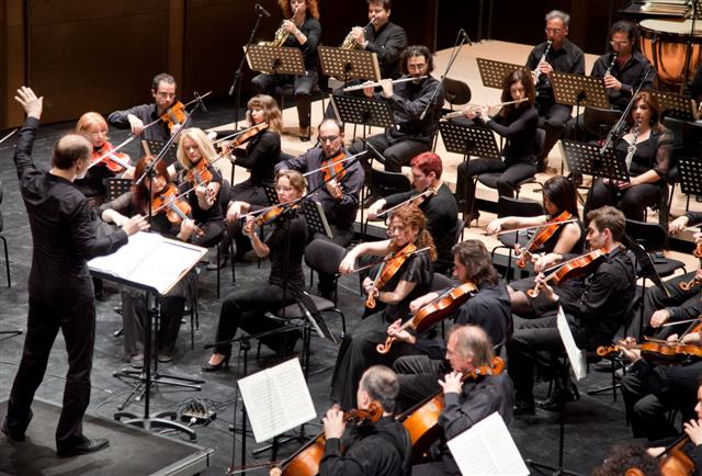 i_orxistra_ton_xromatonIMG_5961_Small