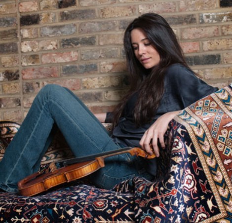 ena_mousiko_xali_apo_to_azerbaitzan