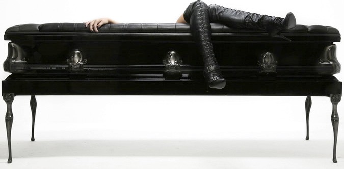 coffin_couches