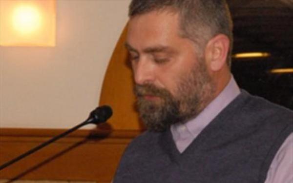 gletsos_xa_tromaktikogr