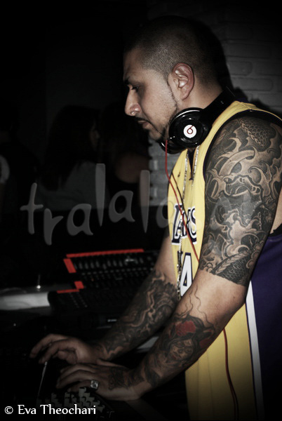 Going_Through_live_2