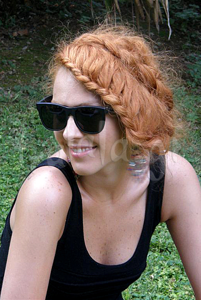 tamta_sunenteuxi_4_tralala