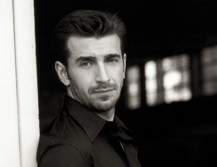 petrelis5