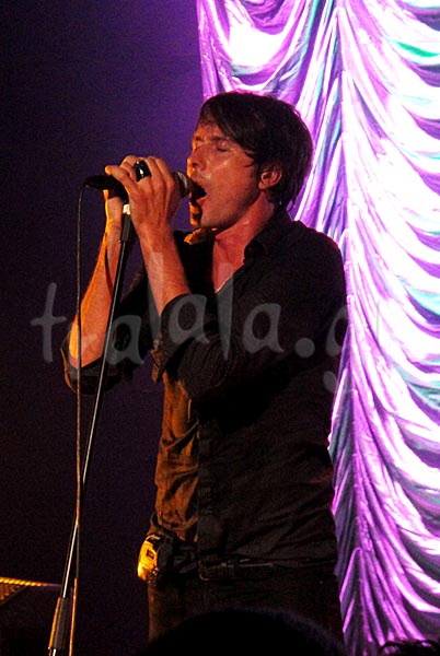 suede_entertainment_stage_3