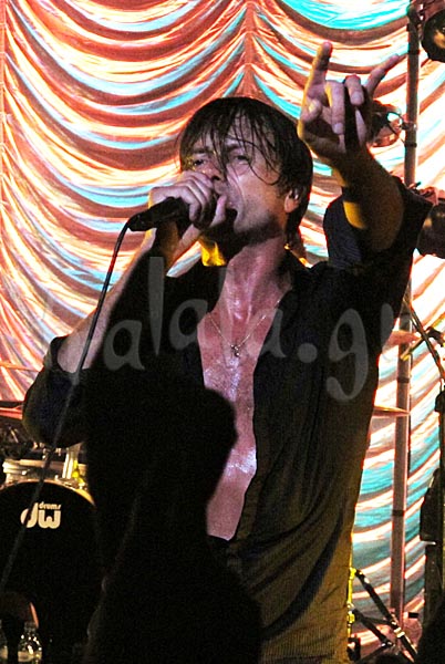 suede_entertainment_stage_6