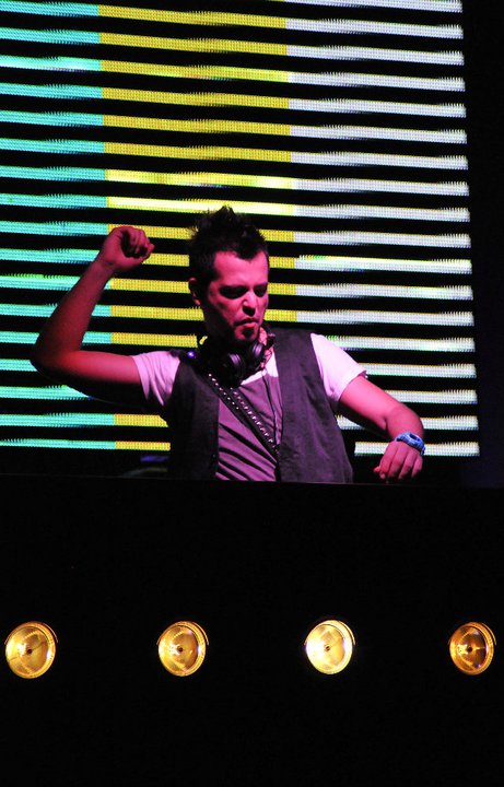 154952_10150348428140570_882110569_15979118_5651906_n