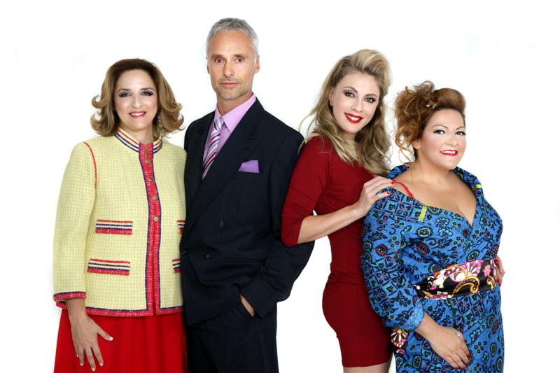 gynaikes_sta-prothyra