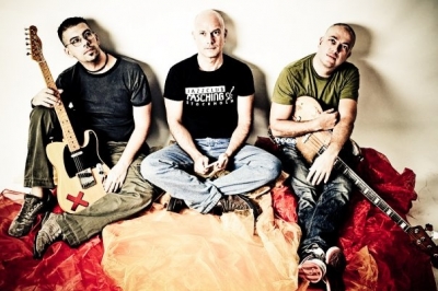 "Ανοιχτή Θάλασσα" και "ΣΑΛ.Α.Τ.Α the band" μαζί