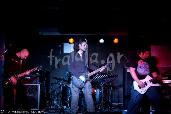 To tralala στην παρουσίαση δίσκου των DOMENICA.