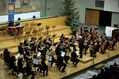 Η συμφωνική του κρατικού ωδείου Θεσ/νίκης στη Βέροια