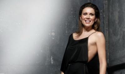 Μανωλίδου και Καρβέλας μαζί;