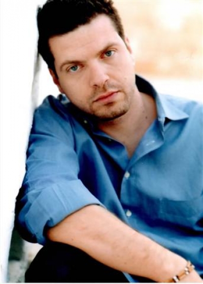 Νέο τραγούδι απο τον Ηλία Μακρίδη