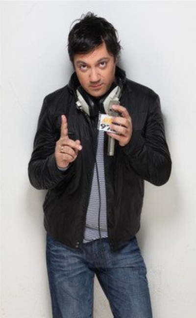 O Γιώργος Θεοφάνους στον αέρα του Ant1 radio