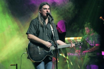 Πρεμιέρα για τον Φίλιππο Πλιάτσικα