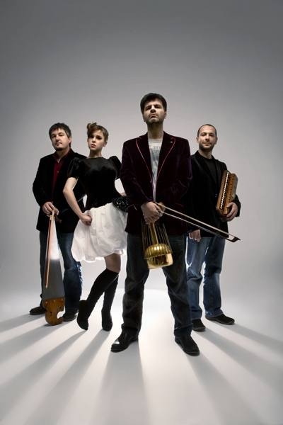 Ο Φοίβος Δεληβοριάς στο ΜΕΤΡΟ!