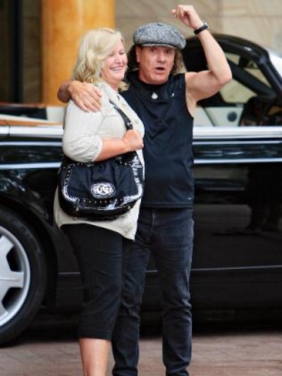 Οι AC/DC γοητεύουν!!