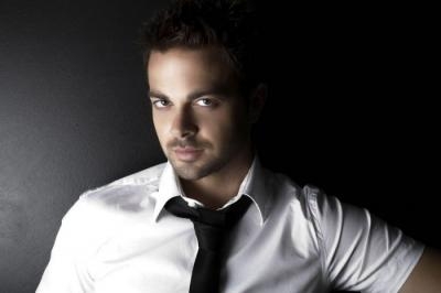 Το νέο τραγούδι του Ηλία Βρεττού