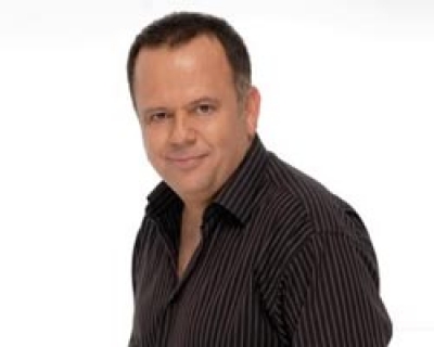 Ακύρωση εμφανίσεων Γιώργου Κλακουμάνου στη Vegera