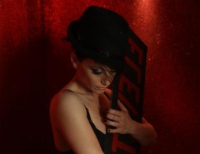 Η Μάρω Λύτρα με νέο Video Clip