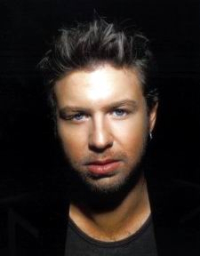 Νέο video clip από τον Γιάννη Βαρδή!