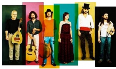 Οι Χαϊνηδες γιορτάζουν την άνοιξη Δίπλα Στο Ποτάμι!