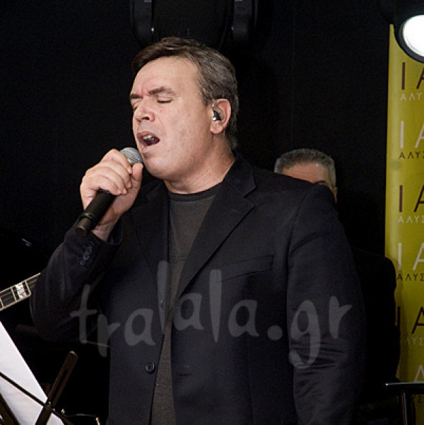 'Όλα δικά μας κι όλα ξένα'