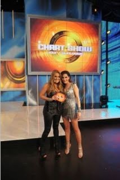 Σήμερα στις 21.00 το Chart Show με τη Δέσποινα Βανδή!