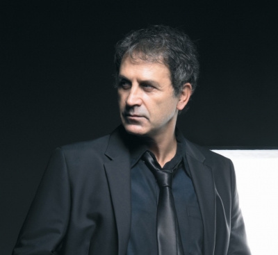 Η Ευρωπαική περιοδεία του Γιώργου Νταλάρα