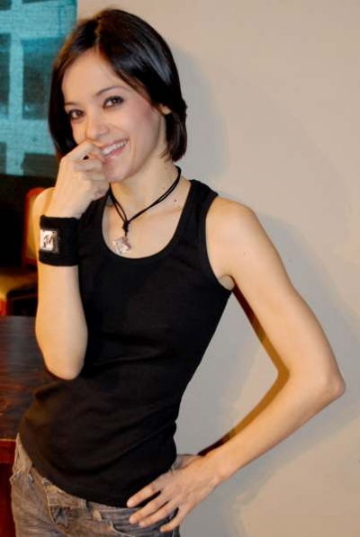 Η Κατερίνα Τσάβαλου και μπροστά στις κάμερες του MTV