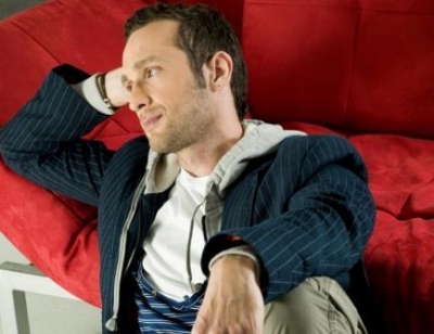 Ο Γιώργος Καραδήμoς με νέο album!