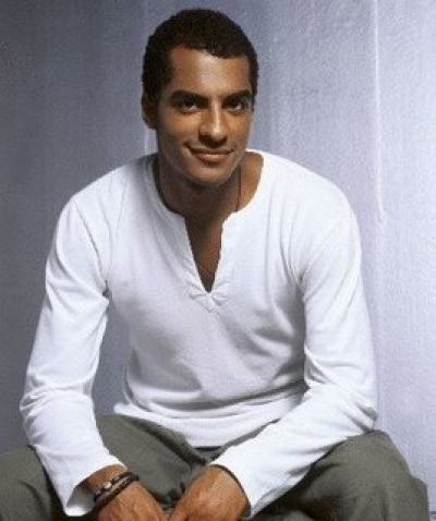 Ο Ησαΐας Ματιάμπα Live