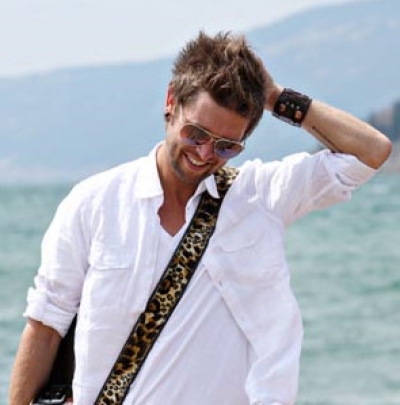 Ο καλλιτέχνης που έγραψε ένα τραγούδι για το ηφαίστειο ...Eyjafjallajökull