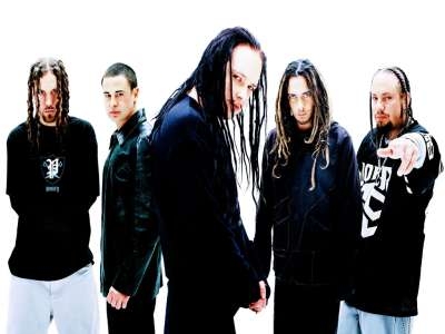 Οι Korn υπογράφουν με την Roadrunner Records