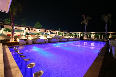 Opening για το Candy Bar South