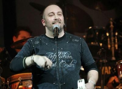 Απ' το σκοτάδι στο φως... o Αλκαίος