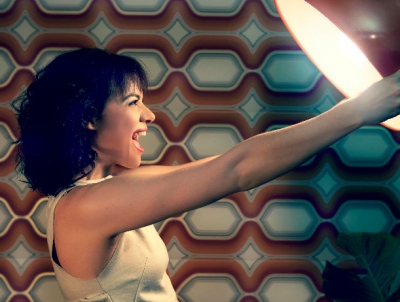 «Διακοπές Στη Μπανιέρα» απο την Ανδριάνα Μπάμπαλη