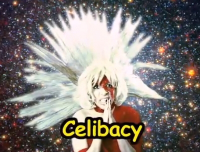 Ένα...διαφορετικό video clip για το Alejandro!