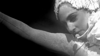 Η μοναδική εμφάνιση της Lady Gaga για την Mac