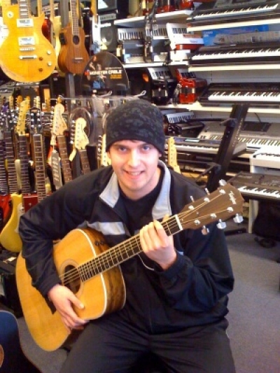 Ο Τομ και η κιθάρα του