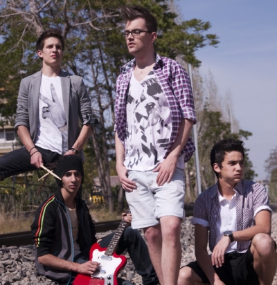 Tο πρώτο single των Pale Faces