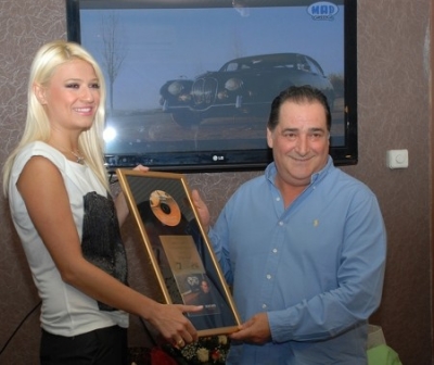 Χρυσή Απονομή στο φινάλε του Βασίλη Καρρά!