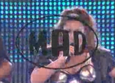 Αυτή τη στιγμή η Έλενα Παπαρίζου onstage