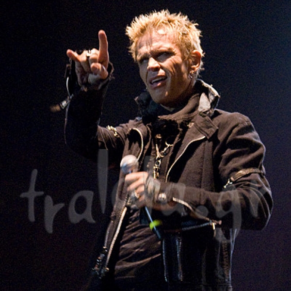 Billy Idol vs Stranglers σ' έναν αγώνα... Tae Kwon Do!