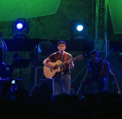 Δείτε βίντεο σε HD με τον Σωκράτη Μάλαμα