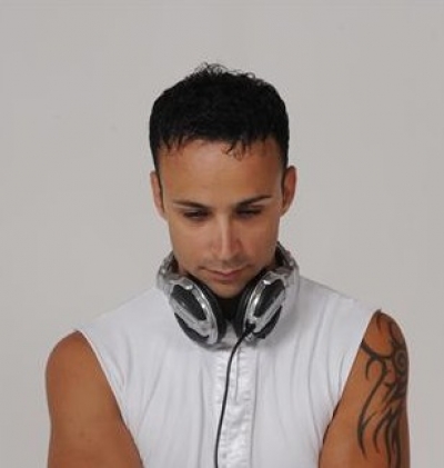 Γνωρίστε τον DJ Vierro