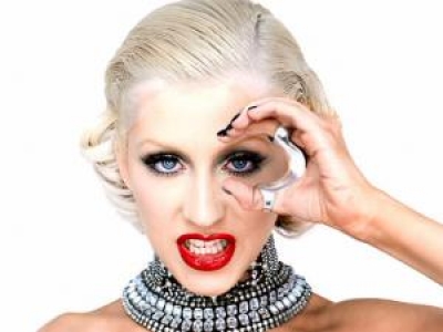 Η Christina Aguilera ανακοίνωσε το επόμενό της single