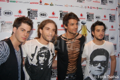 Κόκκινα Χαλιά & Pale Faces - Γύρισε Στη Φύση & Why Don't Yoy Get A Job