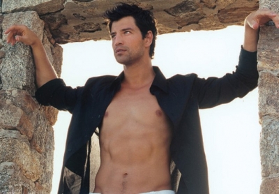 Το νέο Video Clip του Σάκη Ρουβά